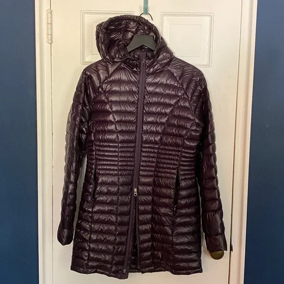 Mountain Hardwear Purple Puffer Jacket - Size M - Picture 2 of 4